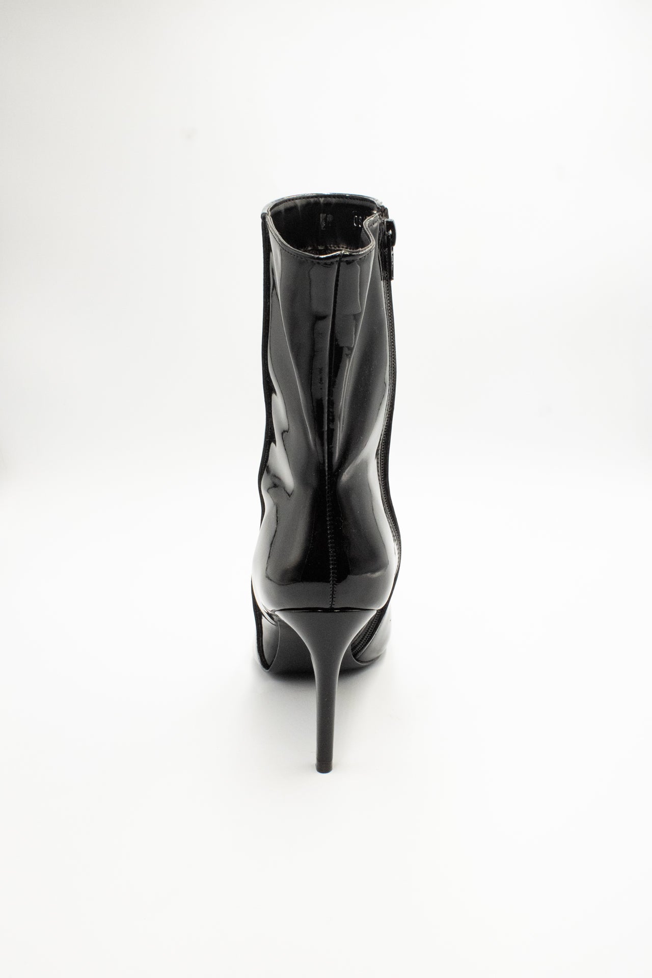 Martina bota negra con tacón forrado