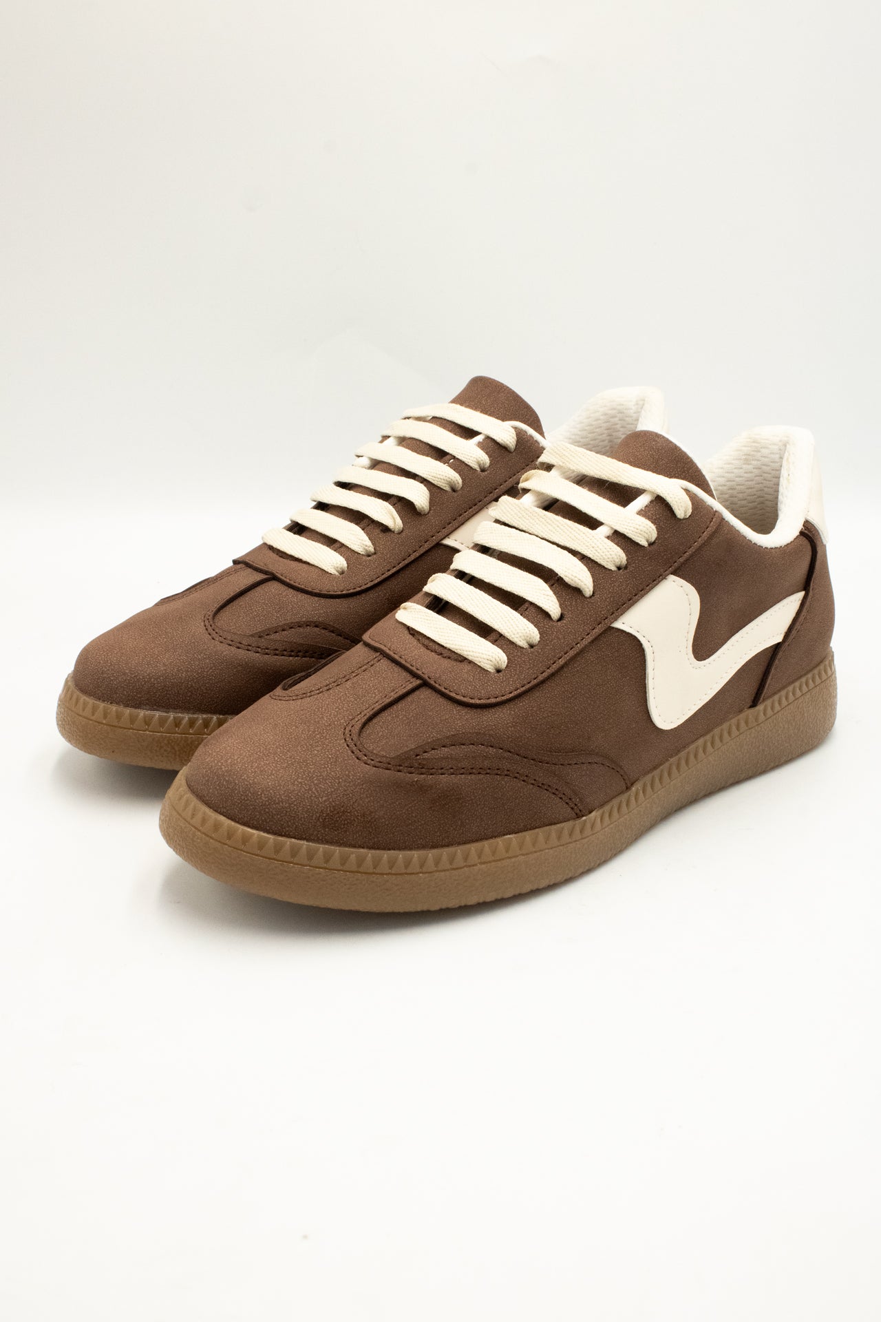 MIKA Tenis con suela de goma cafe-beige