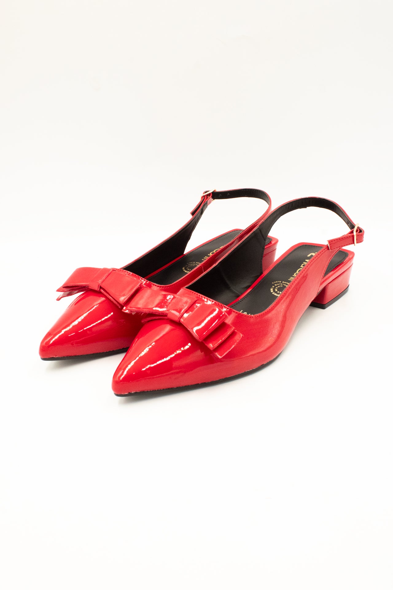 VIANEY Zapatilla de piso rojo con moño