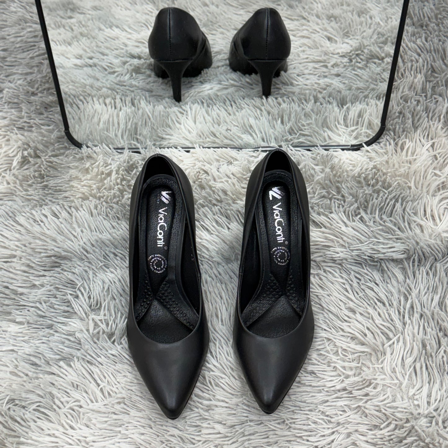 OLIVIA zapatilla con plantilla de confort Negro