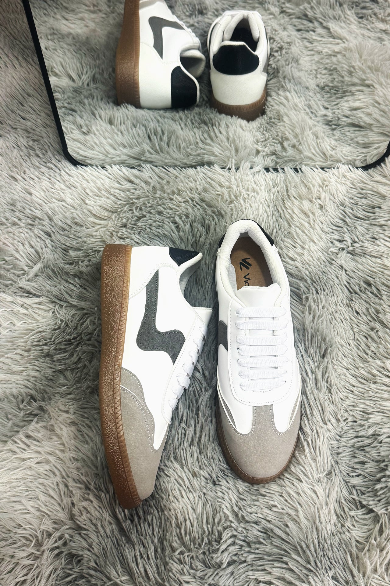 MIKA Tenis con suela de goma gris-blanco