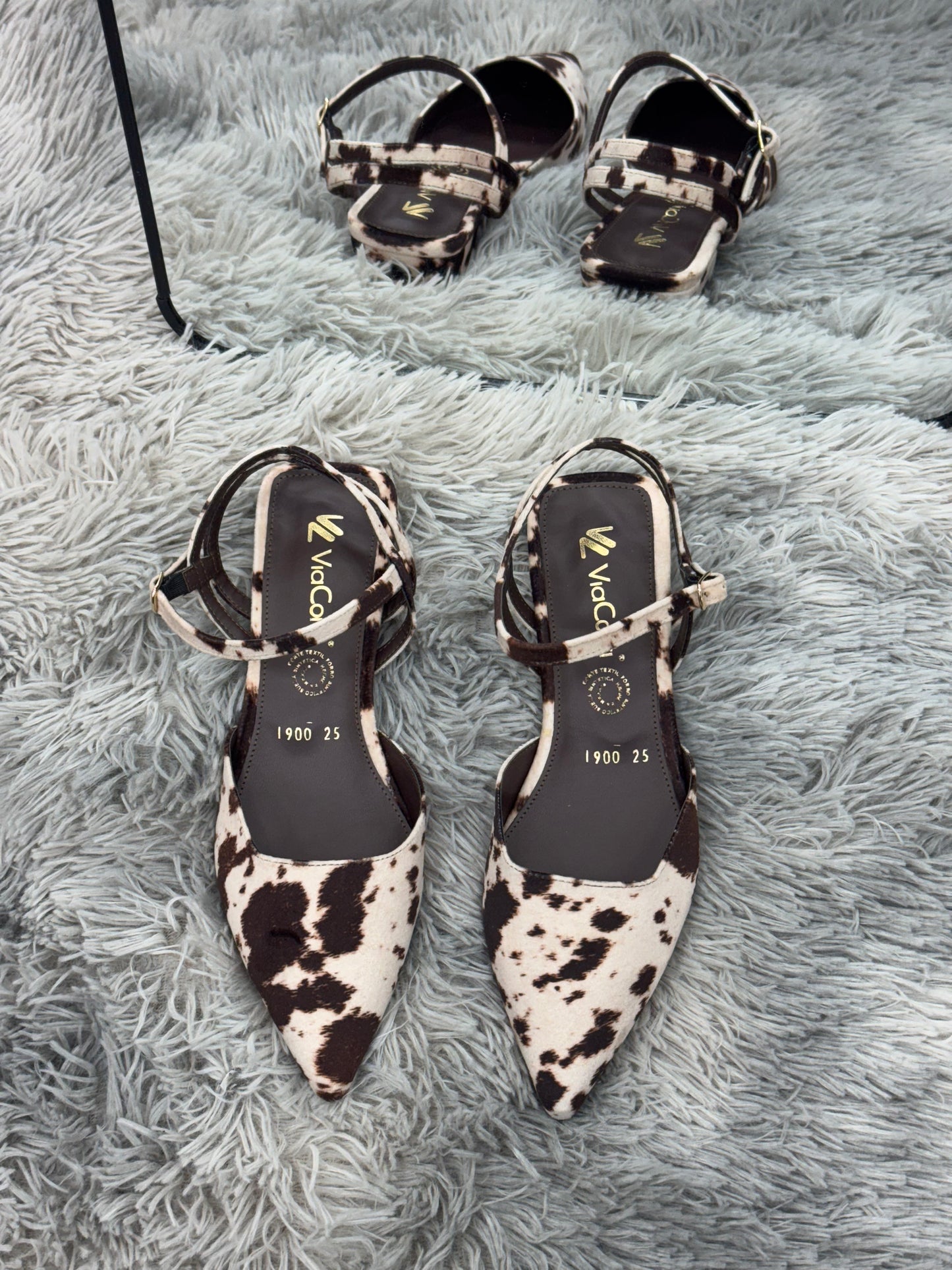 KARLA Zapatilla de piso vaca