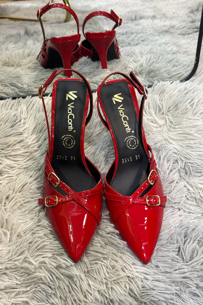 LILIA Zapatilla de tacón Charol Rojo con hebillas