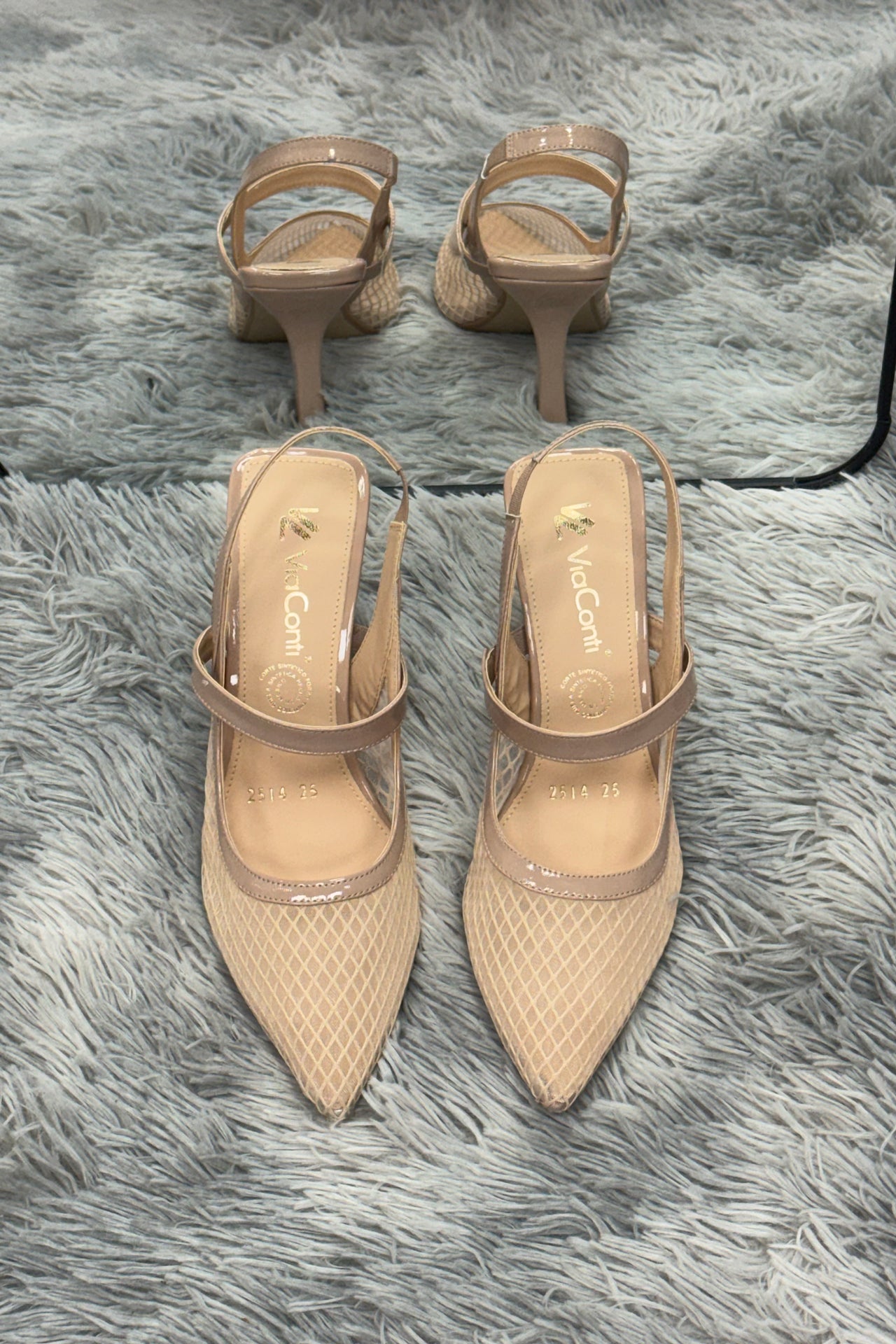 MAY Zapatilla de tacón Beige malla transparente