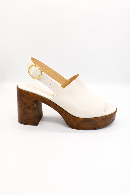 MARLEN sandalia con plataforma late