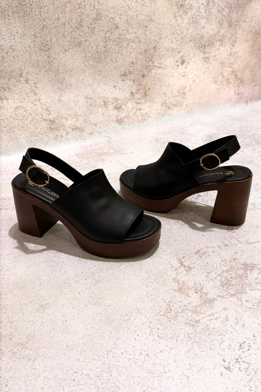 MARLEN sandalia con plataforma negro