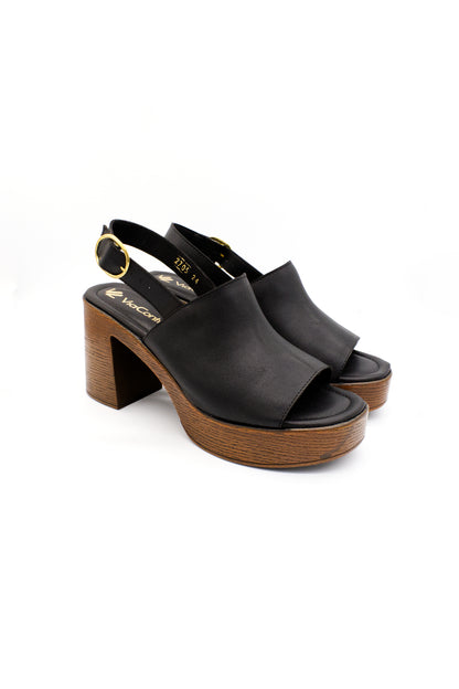 MARLEN sandalia con plataforma negro