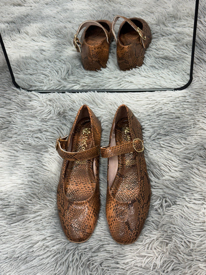 CORAL balerina de piso cogñac