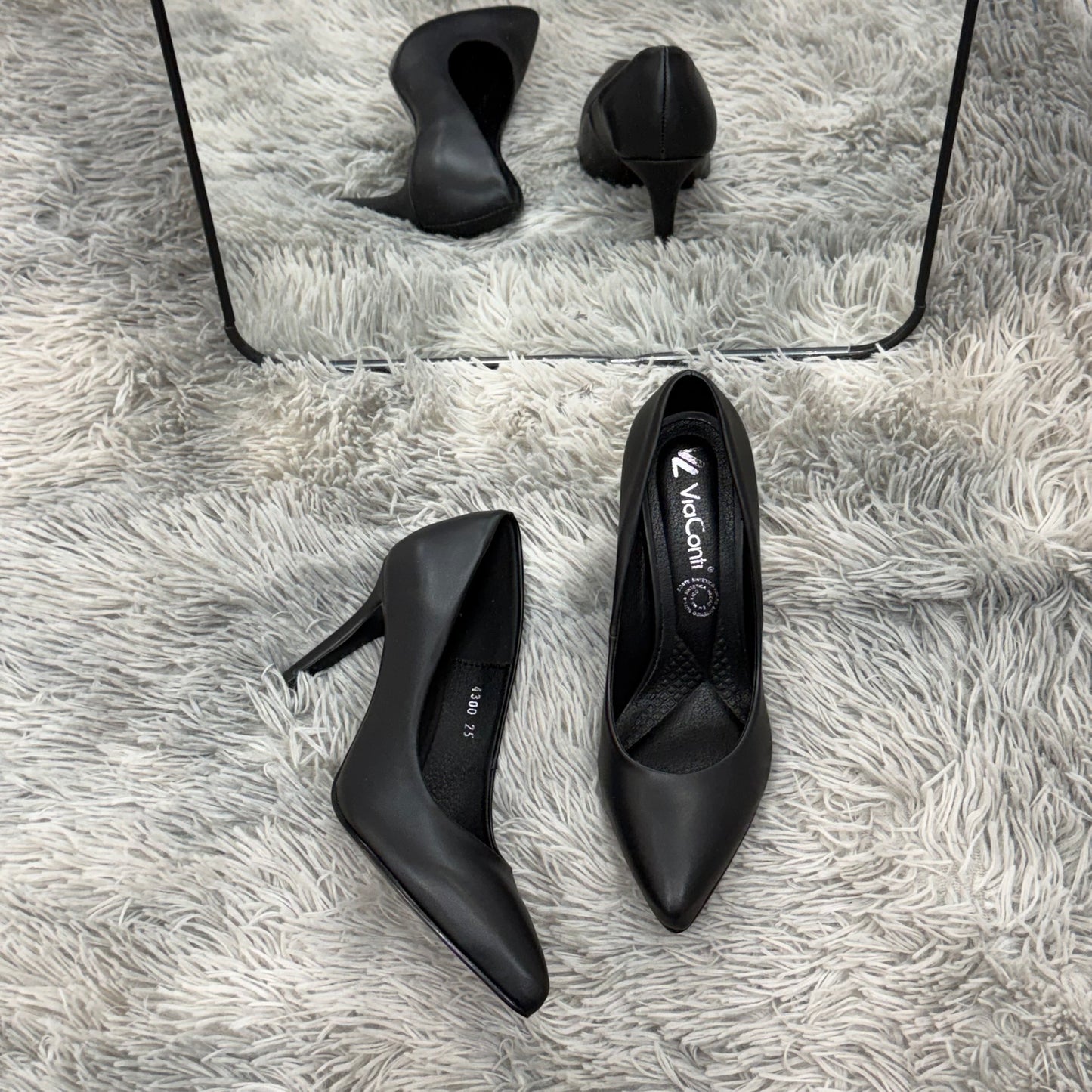 OLIVIA zapatilla con plantilla de confort Negro