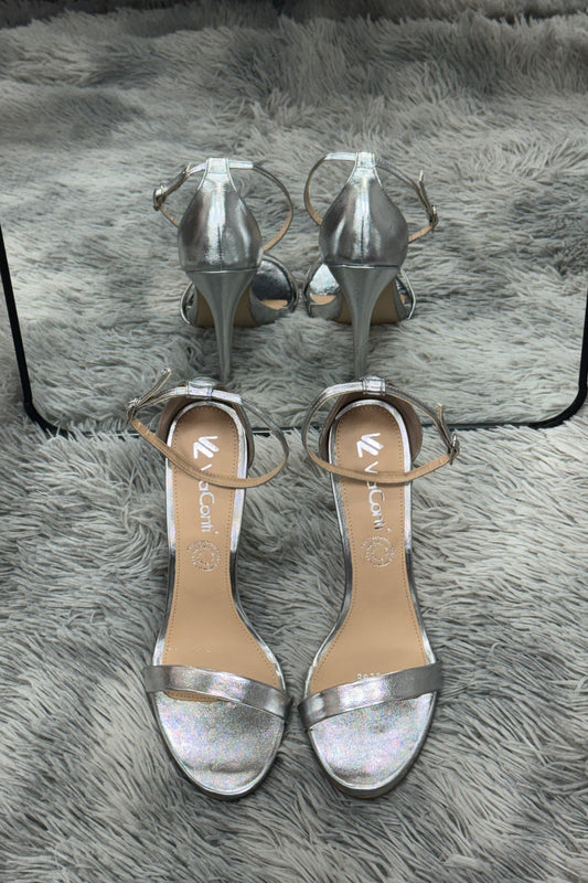 SUSIE Zapatilla de tacón Plata con talonera