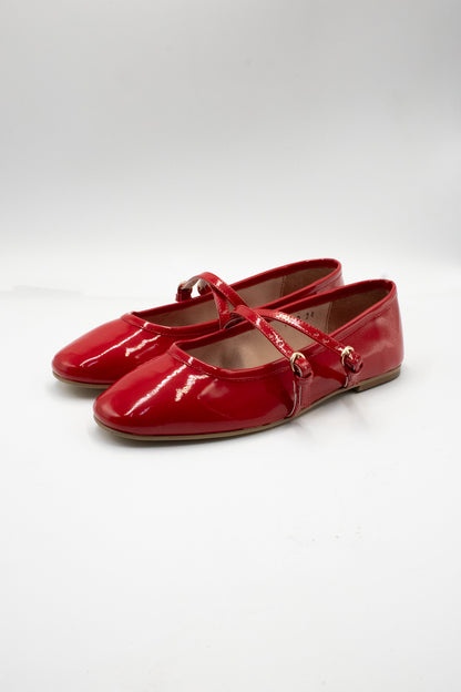 MELINA Zapatilla de piso rojo flama