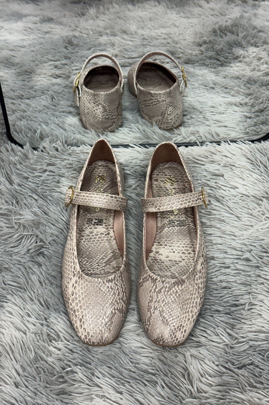 CORAL balerina de piso capuchino