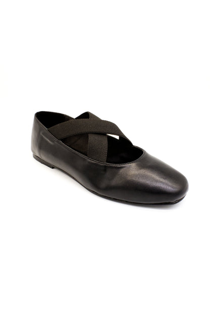 LIA balerina con elástico cruzado negra