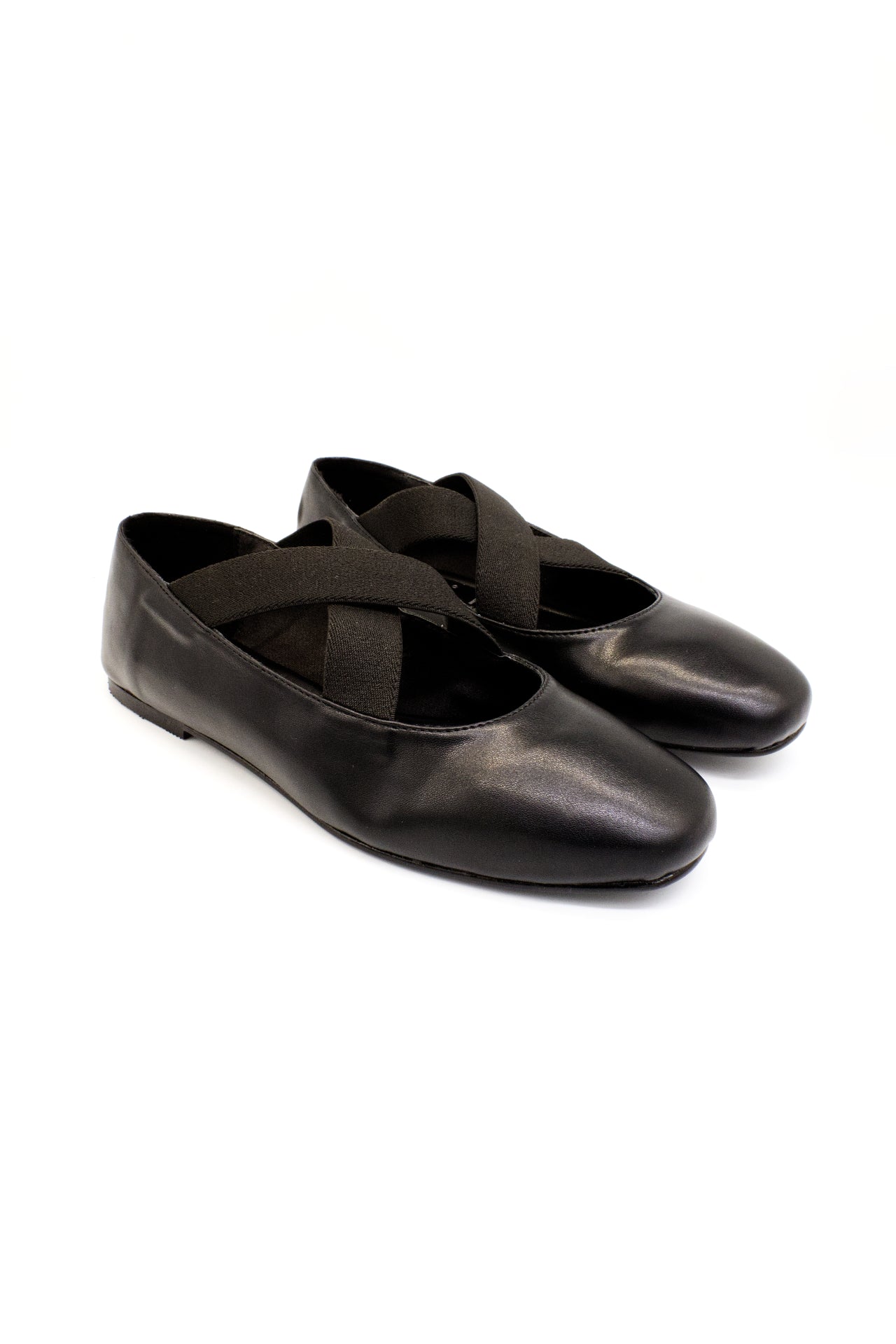 LIA balerina con elástico cruzado negra