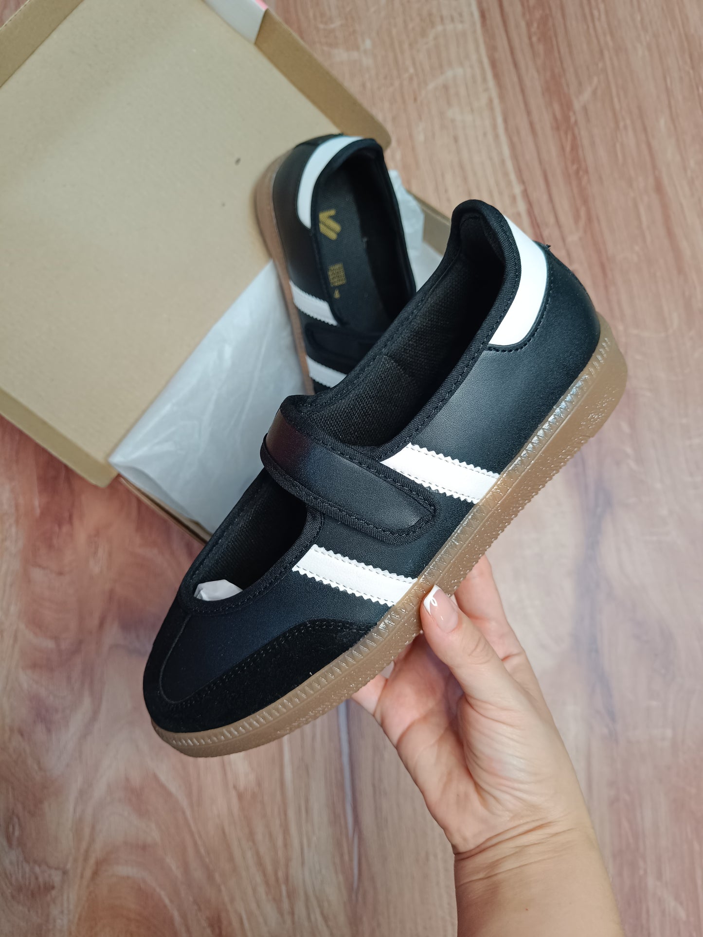 JANE Tenis flat negro